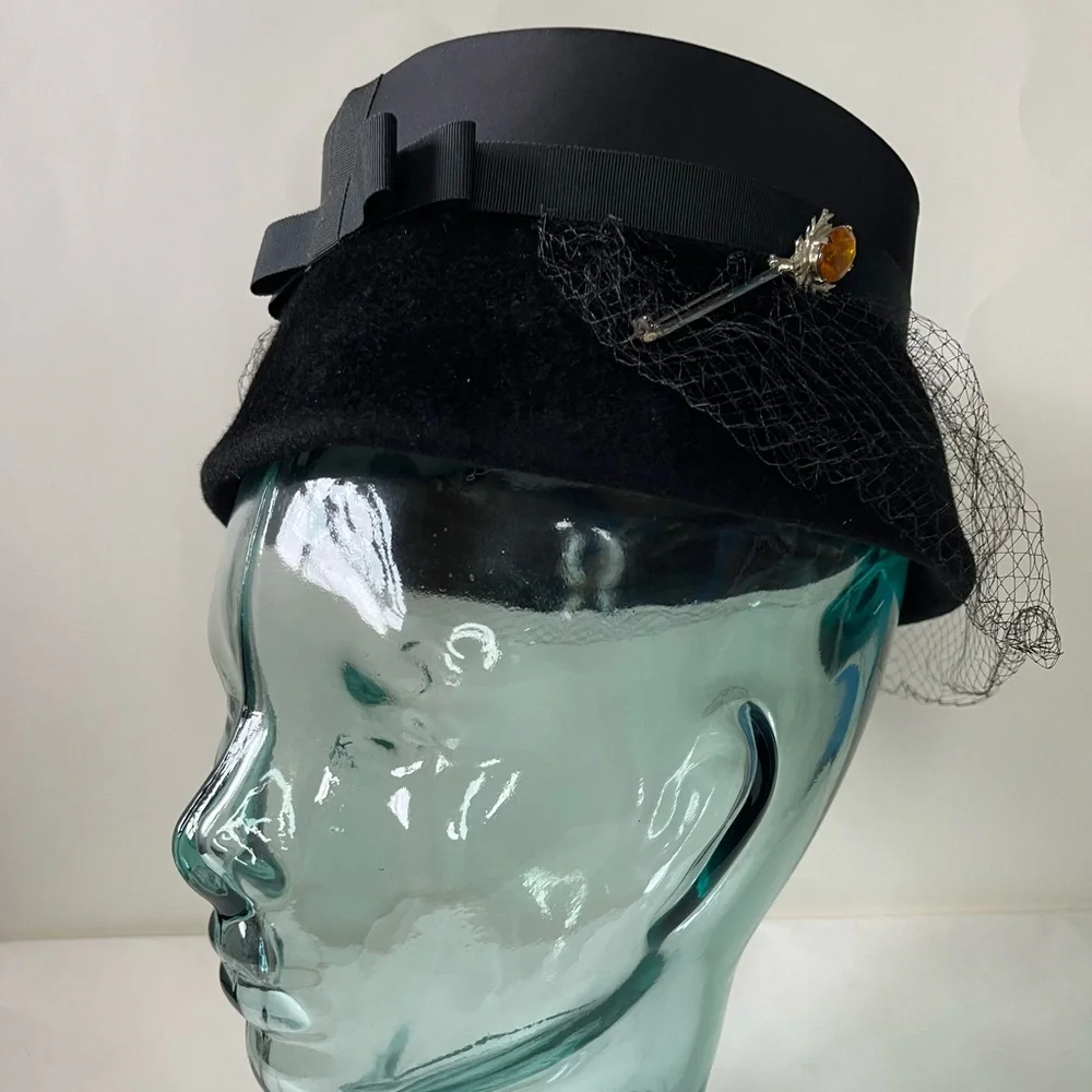 Vintage Peachbloom Velour Ladies Hat Union Made Size Medium Black with hatpin - Picture 5 of 15